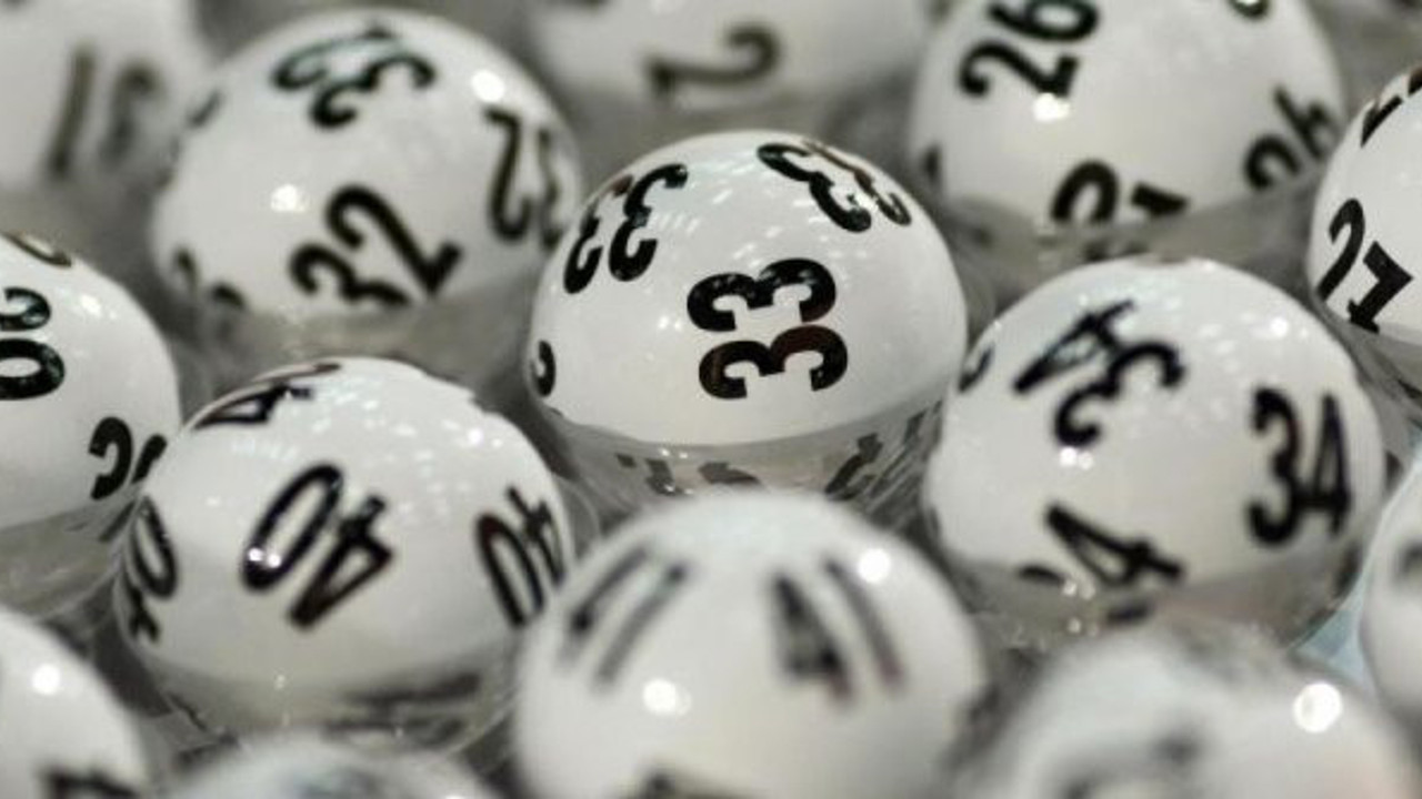Sayısal Loto'da 3 milyon 535 bin 695 lira devretti