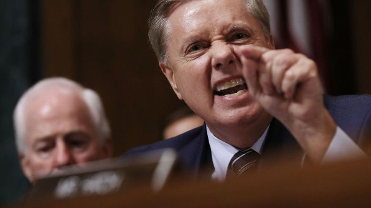 ABD'li Senatör Cotton'dan Çin'e şok suçlama