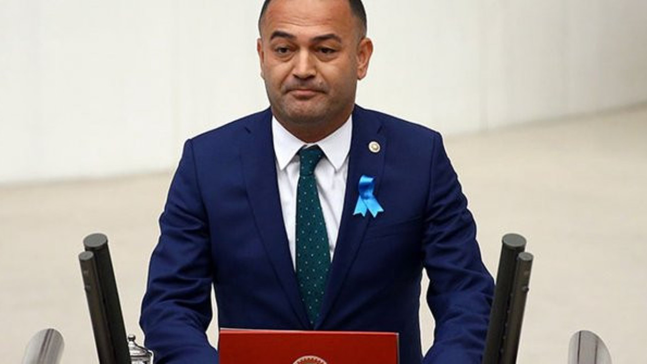 CHP'li Özgür Karabat’tan Bakan Karaismailoğlu’na kritik soru: Atatürk Havalimanı'nı o derneğe mi tahsis edeceksiniz?