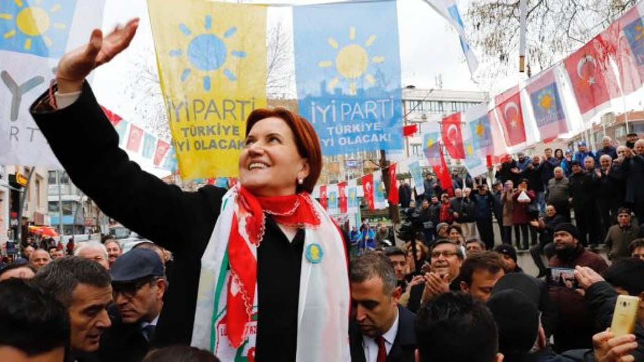 Meral Akşener'in kitabı, okurlara ulaşacak