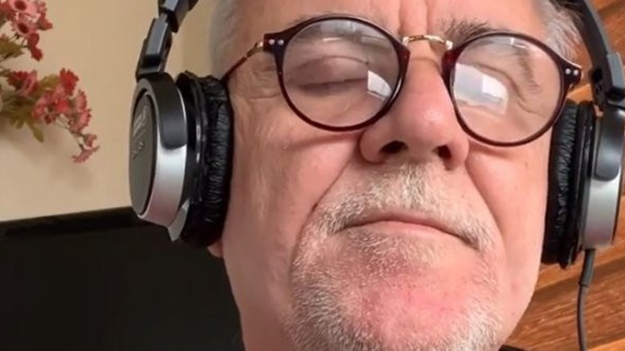 Ünlü spor muhabirinden karantina türküsü