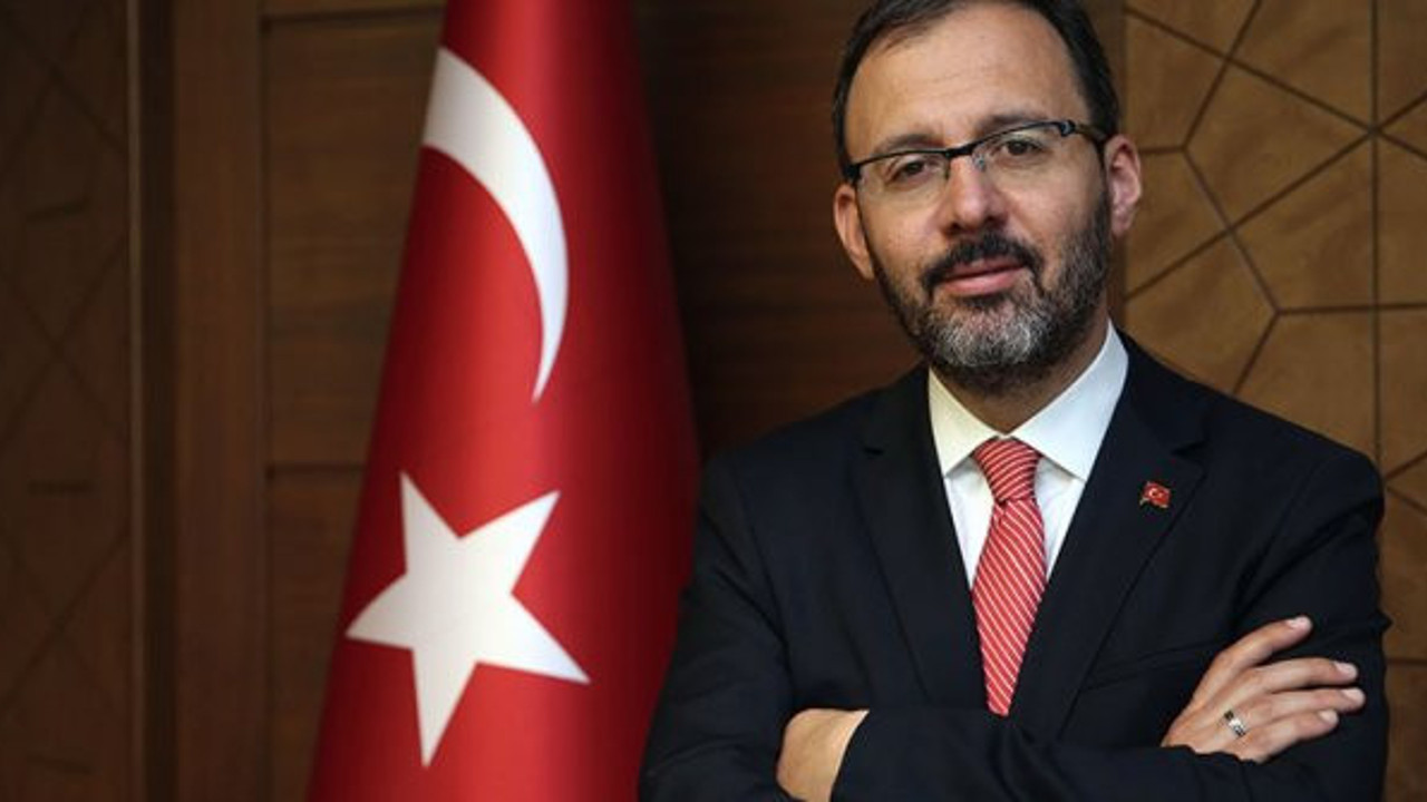 Karantinadaki toplam kişi sayısı açıklandı, bakan yeni bilgileri paylaştı