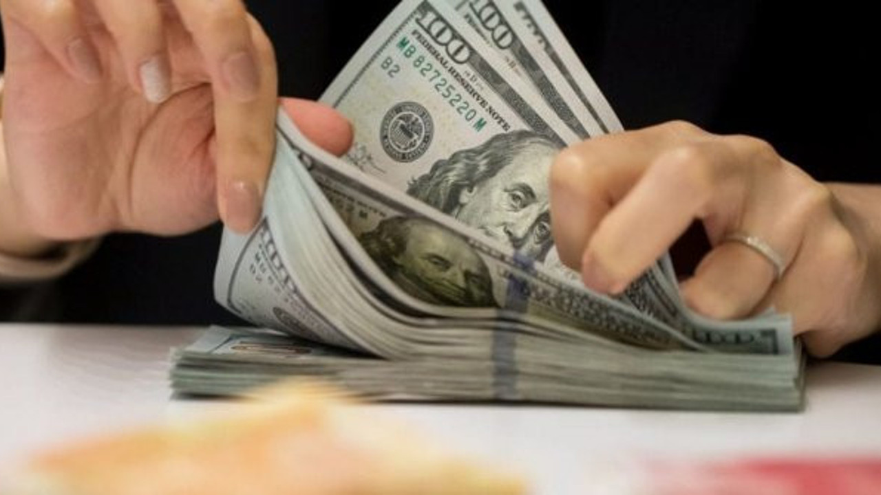 Flaş... Flaş... Dolar 7.20'ye koşuyor!