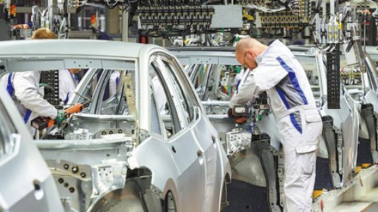 Almanya’da fabrika siparişlerinde büyük düşüş yaşandı