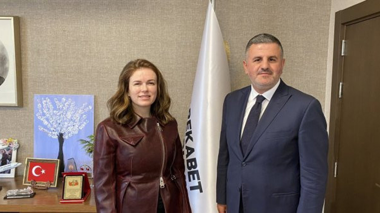 AKP'li İsmail Karaosmanoğlu Sevda Noyan'ın sözlerinden önce bakın ne paylaşmış