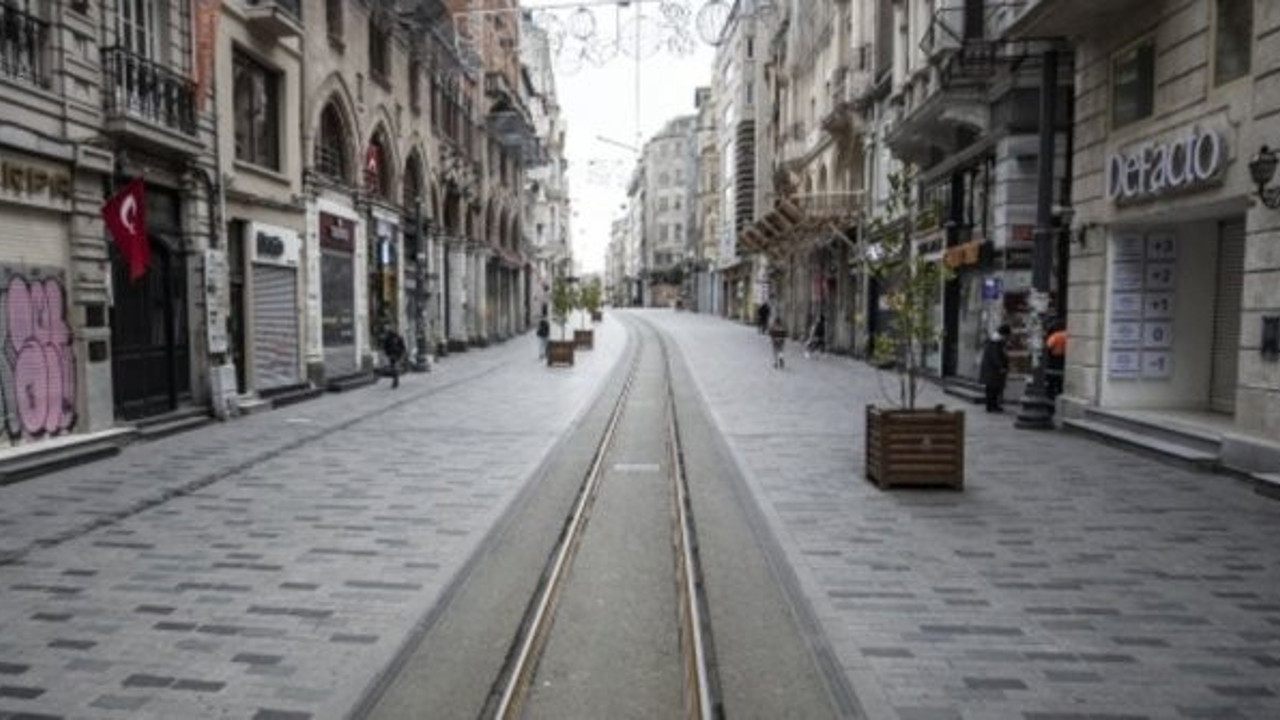 Yiyecek içecek için sadece 3 yer açık olacak: Market, bakkal manav ve kasaplar için tarih belli oldu