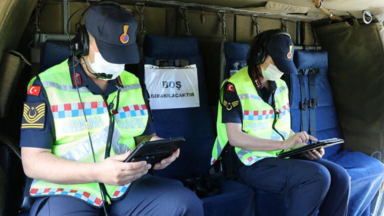 İstanbul İl Jandarma Komutanlığı sokağa çıkma yasağında denetimlerini sürdürüyor