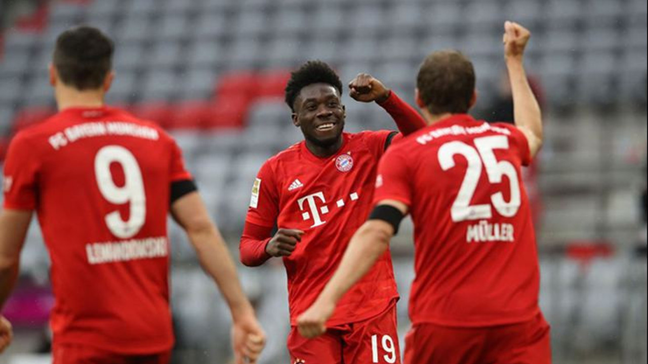 Bayern Münih gol oldu yağdı