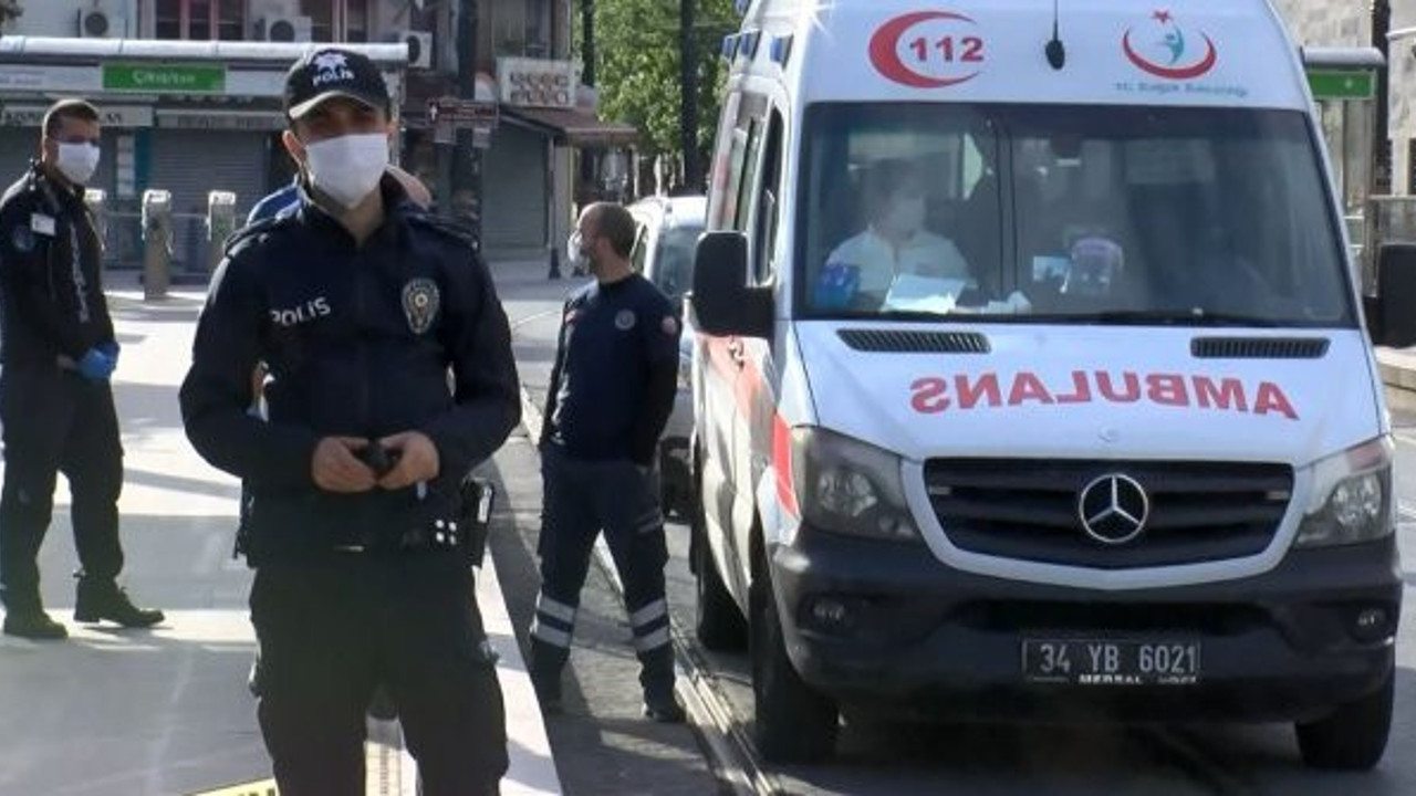 Tramvay durağında korkunç manzara