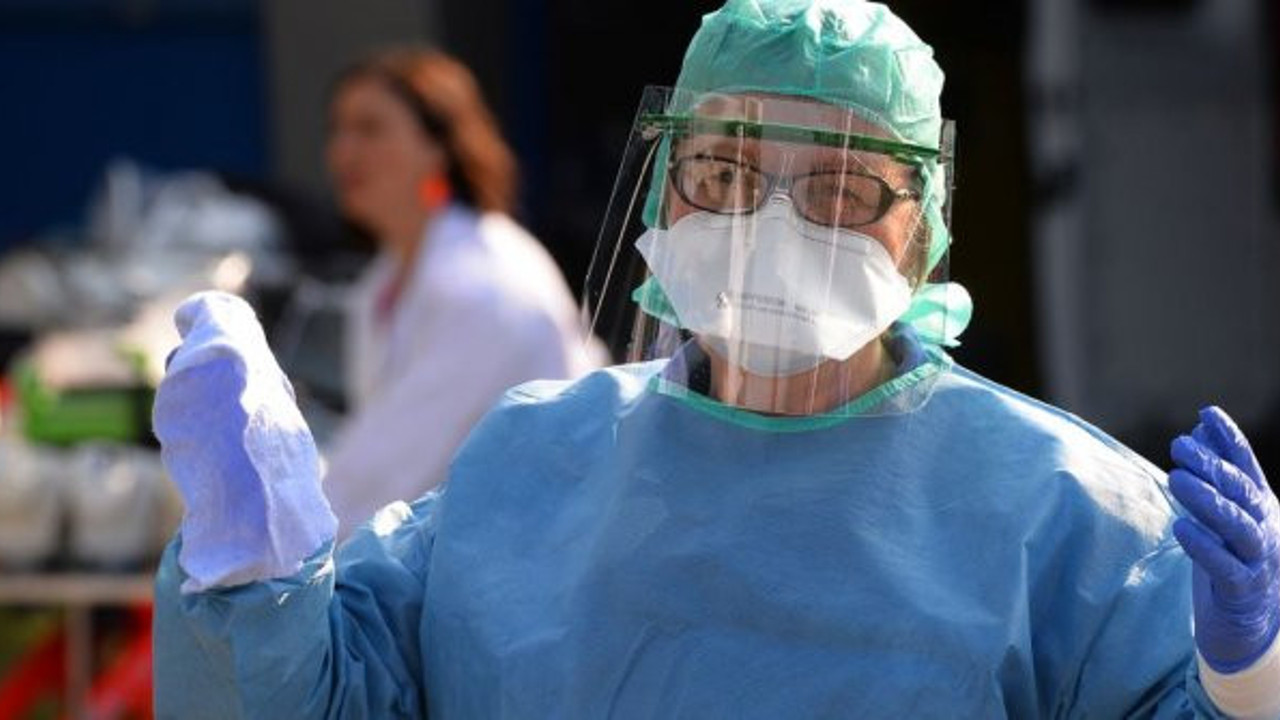 Hani onlar bizim kahramanımızdı: Sağlıkçıların yüzde 71'i şiddete maruz kaldı