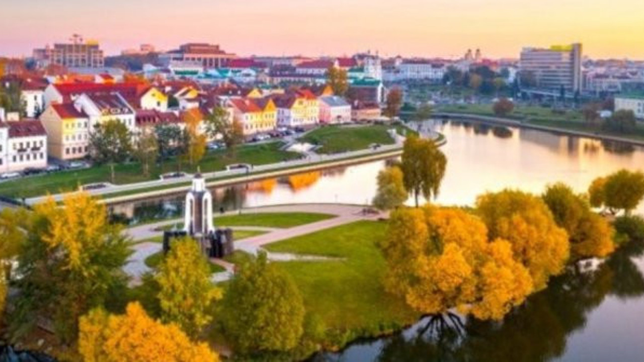 O ülkede siyasi deprem! Hükümet feshedildi