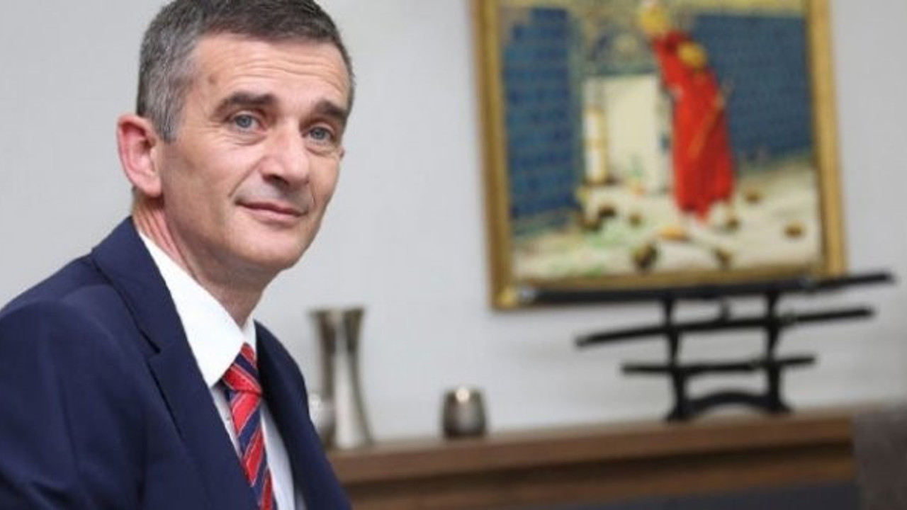 İYİ Partili Ümit Dikbayır'dan Ali Erbaş'a tepki: "Emevi halifelerini andı Atatürk’e bir duayı çok gördü"