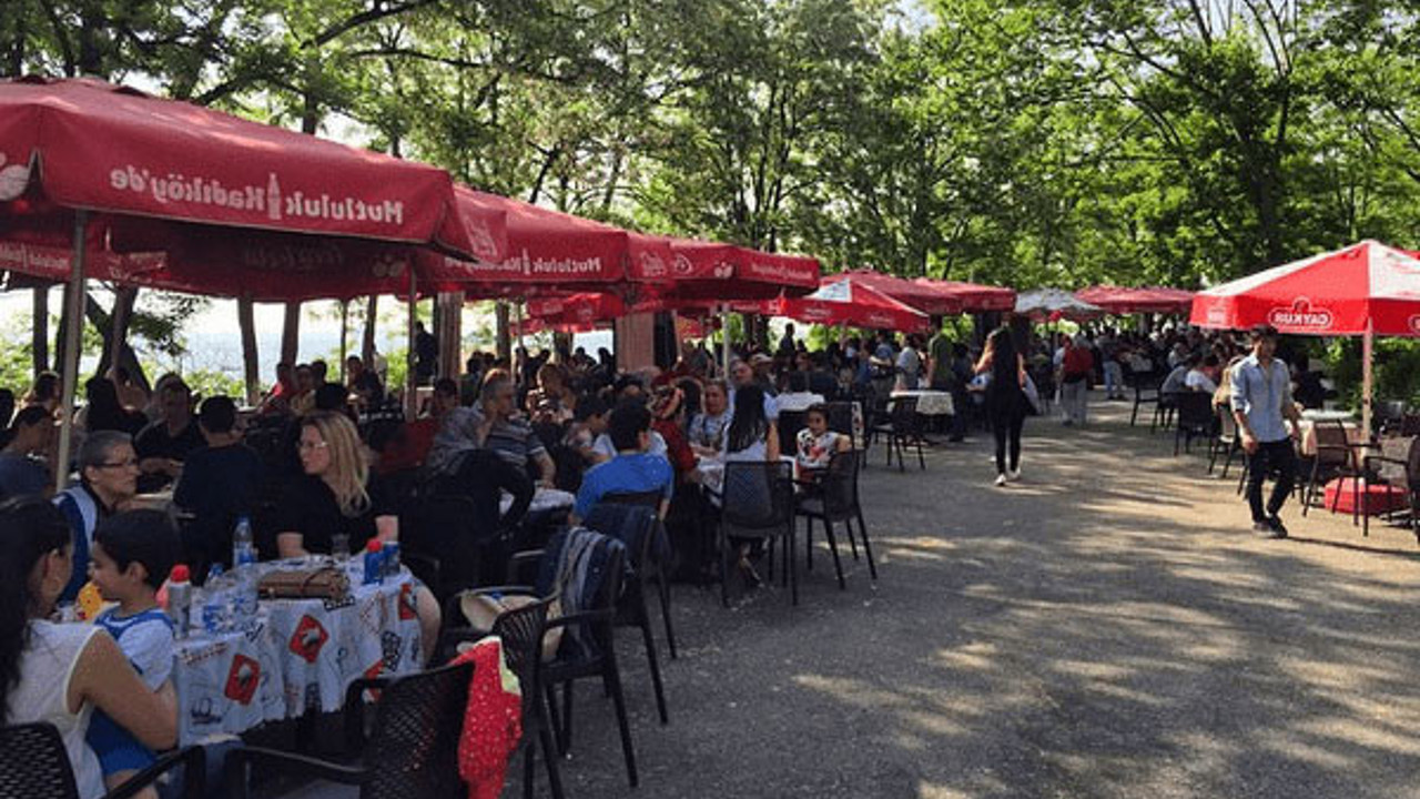 Sağlık Bakanlığı korona rehberi güncellendi: İşte çay bahçelerinde alınacak önlemler!