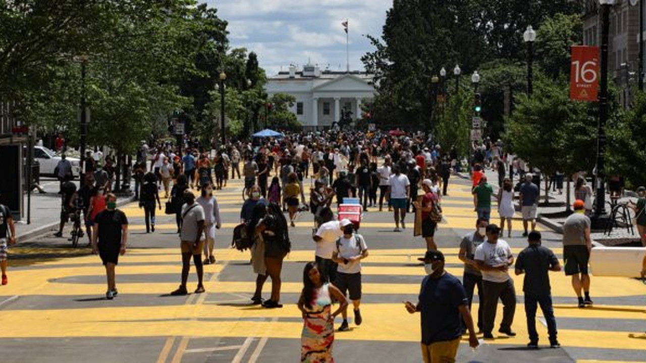 "Siyahların Hayatı Önemli Caddesi"