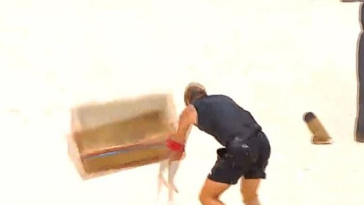 Yunus Emre çıldırdı