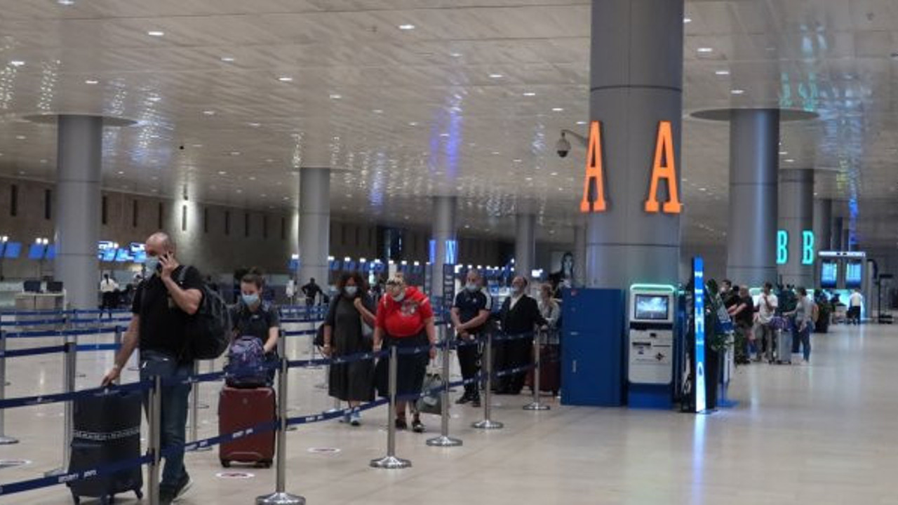 Türk vatandaşları tahliye edildi