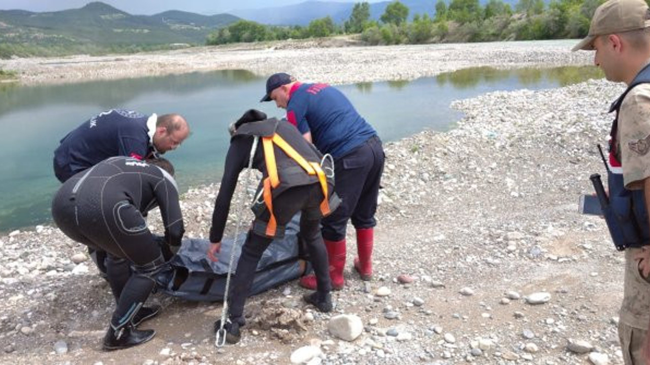 Serinlemek için girdiği çayda boğuldu (13 Haziran 2020)