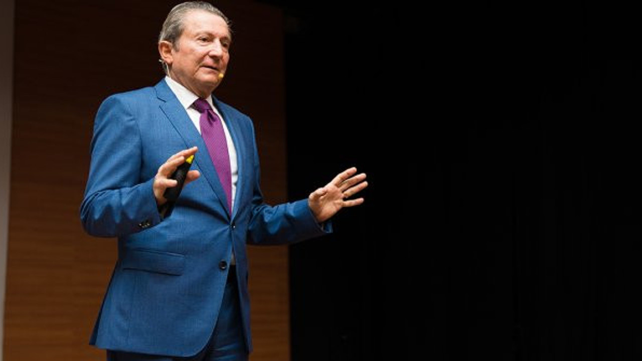 Prof. Dr. Baltaş uyardı: Ya doğru yolu izlersiniz ya tavanı