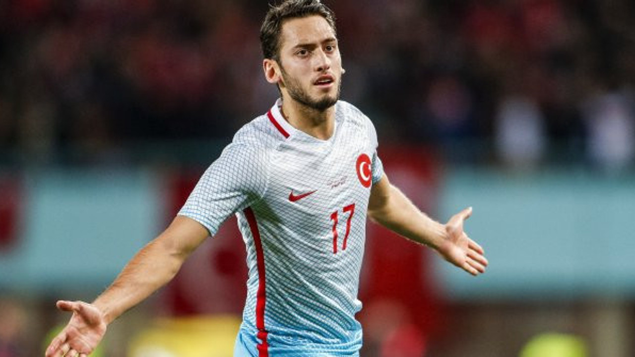 İtalyan basınından Hakan Çalhanoğlu'na övgü