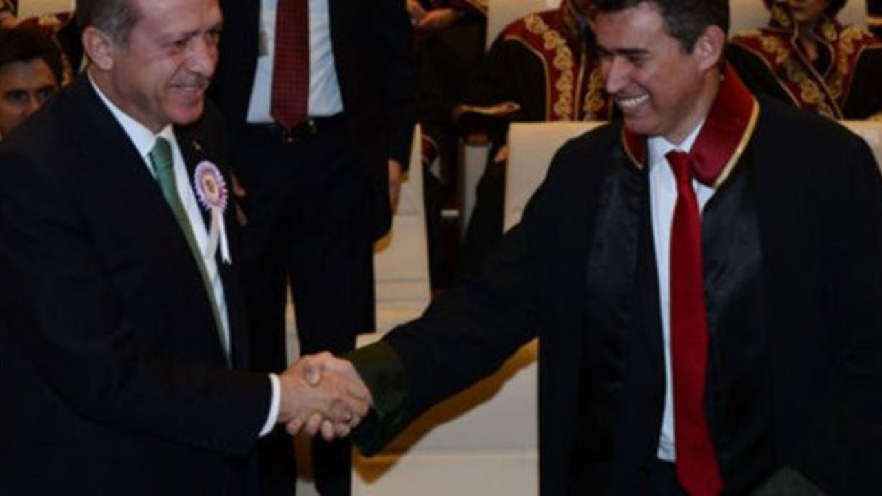 Emin Çölaşan'dan bomba iddia: "Metin'in elinde çok önemli ama gündeme getirilmeyen bir güç var"