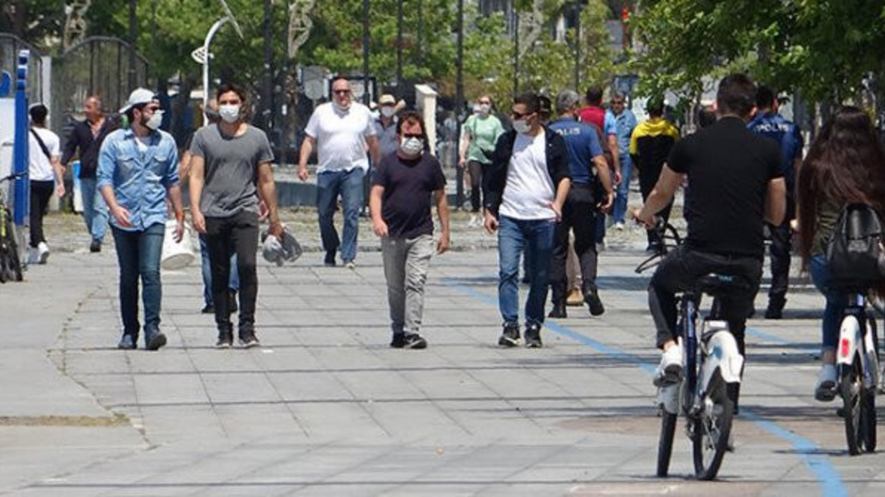 Bir şehirde daha maske takmak zorunlu