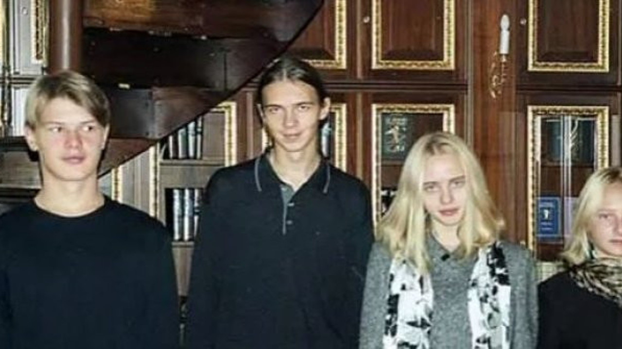 Putin'in sır gibi sakladığı kızlarının fotoğrafları yıllar sonra ortaya çıktı