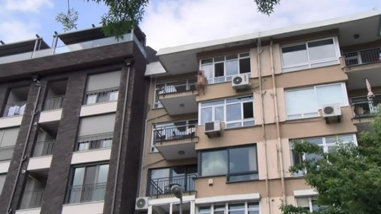 Kadıköy'de çırılçıplak kadın 5. kattan aşağıya atladı! Herkes bu kadını konuşuyor