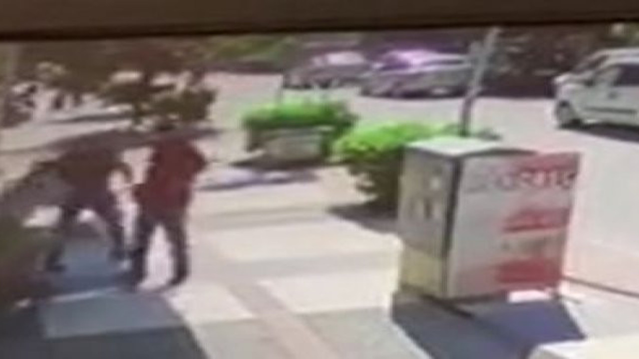 Depreme bina altında yakalandılar