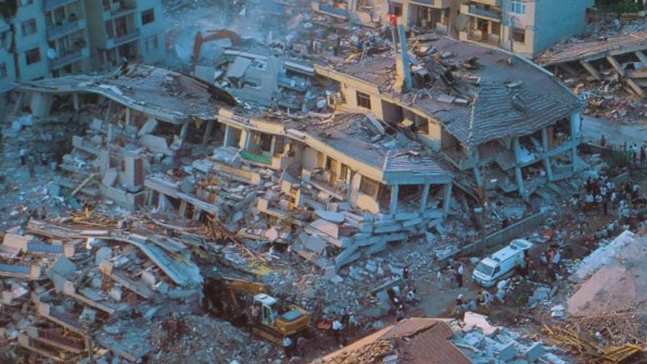 Deprem sonrası inceleme yapan uzman uyardı: Bu bölgelerde yaşayanlar dikkat