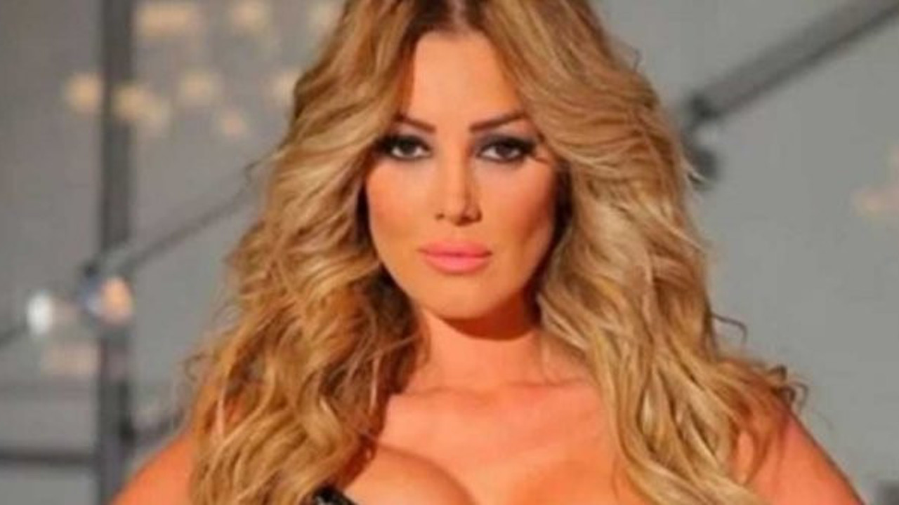 Estetiğin dozunu kaçıran Petek Dinçöz tanınmaz hale geldi! Sosyal medyanın diline düştü…