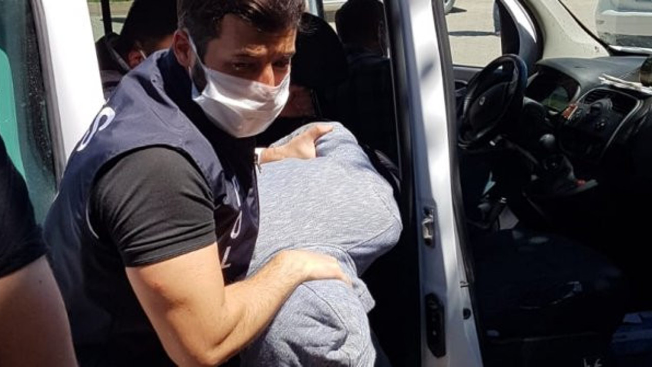 3 yaşındaki çocuğu öldüren cani adliyede