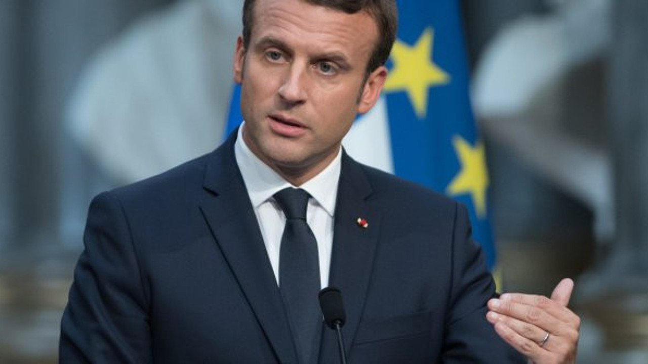 Macron Lübnan'da bile yine Türkiye'yi suçladı: Biz yapmazsak Türkler yapacak!