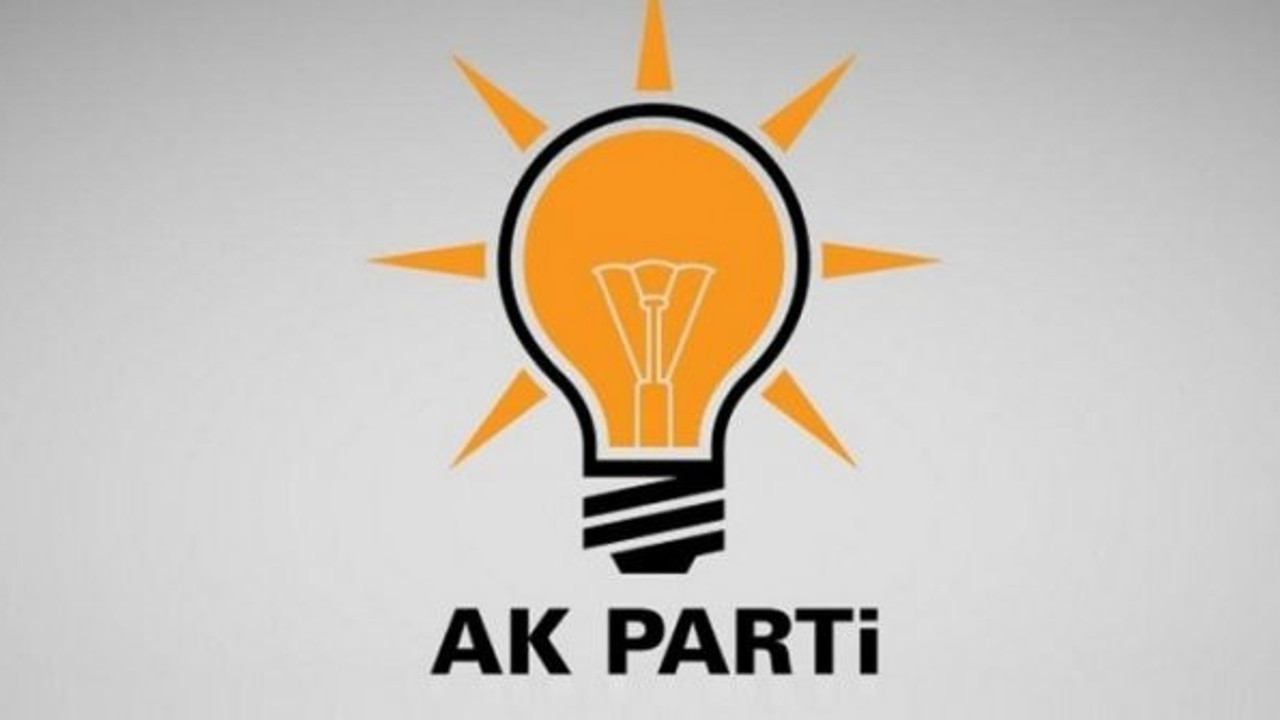 AKP'de istifa krizi! 15 isim Gelecek Partisi'ne geçti