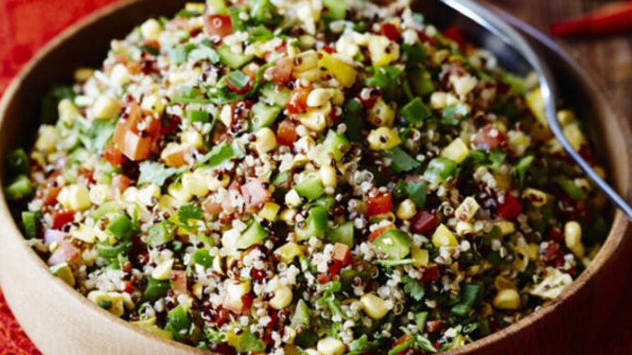 Diyet yapanların kafasındaki soru kinoa mı daha sağlıklı yoksa bulgur mu