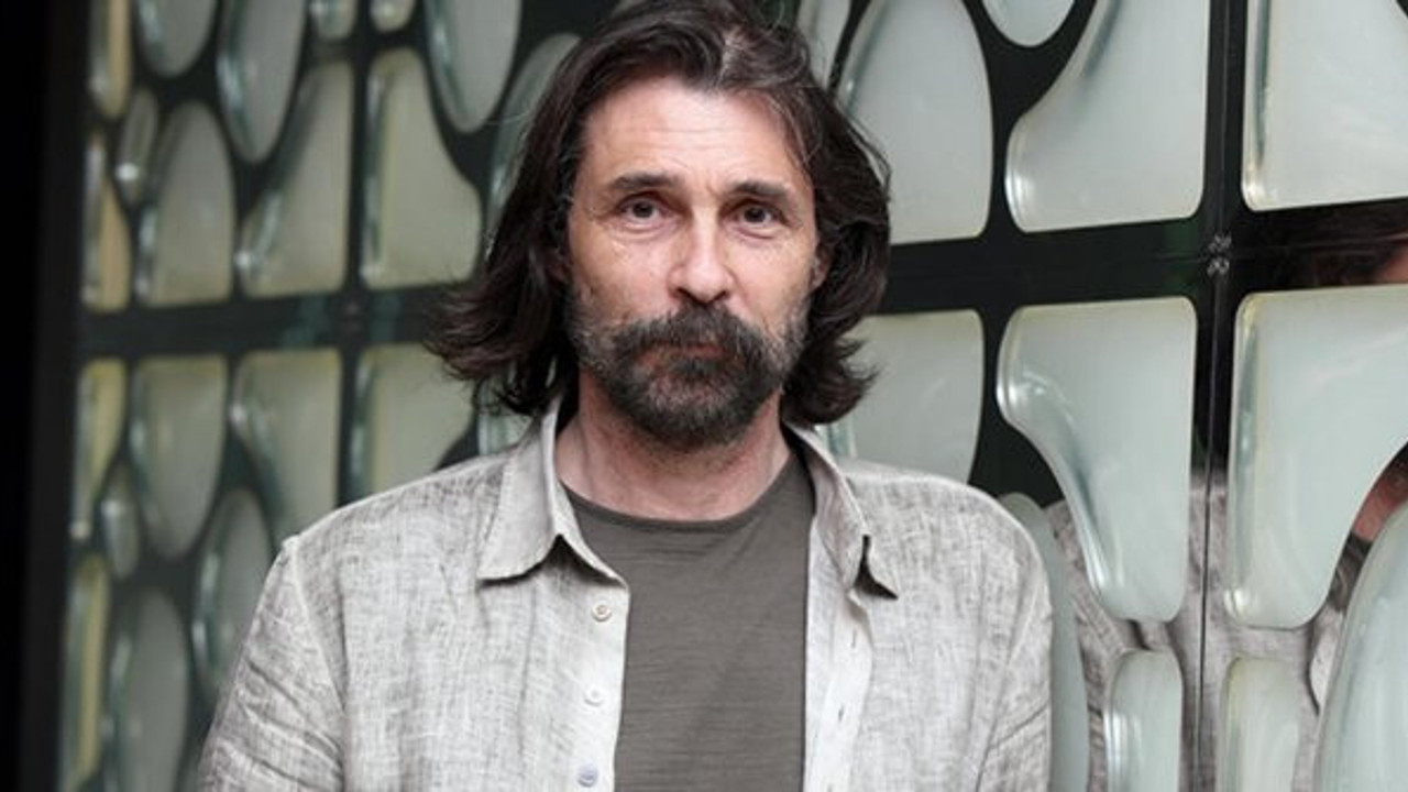 Behzat Ç. sakalı kesince Behzat Z. oldu, resmi büyük görmek için tıklayın