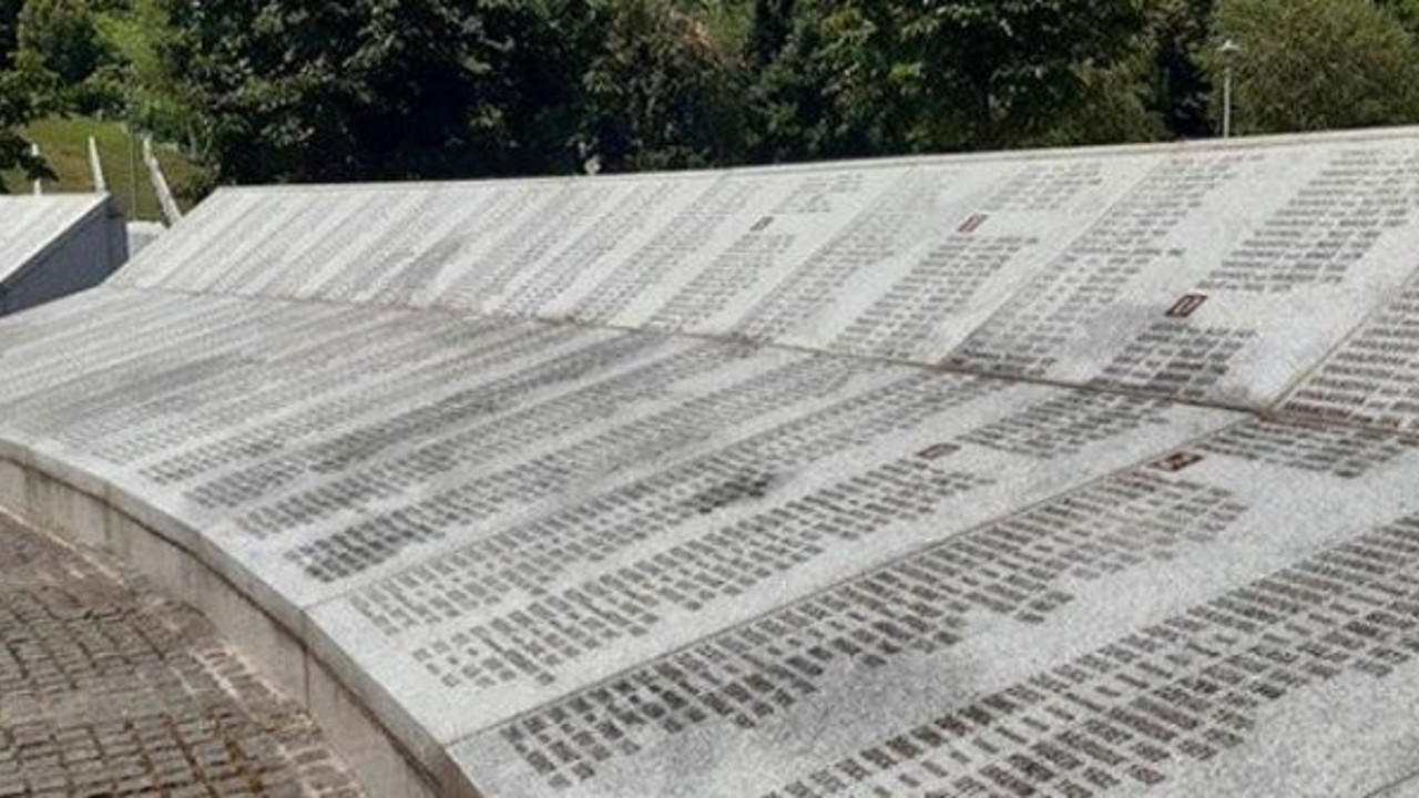 Srebrenitsa katliamı nedir? Srebrenitsa’da neler yaşandı?