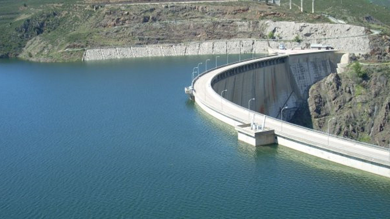 Temeli 2011'de atılan barajın projesi için 2019'da ihaleye çıkıldı