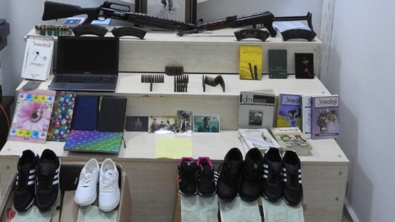 Polisin dikkatiyle 14 kişi yakalandı! Cezaevindeki PKK'lılara ayakkabı tabanında talimat