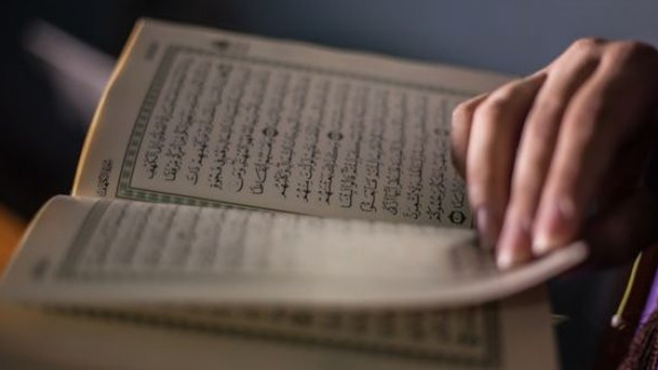 İngiliz medyası Kur'an-ı Kerim'i kaynak gösterdi: 'Kıyamet geliyor'