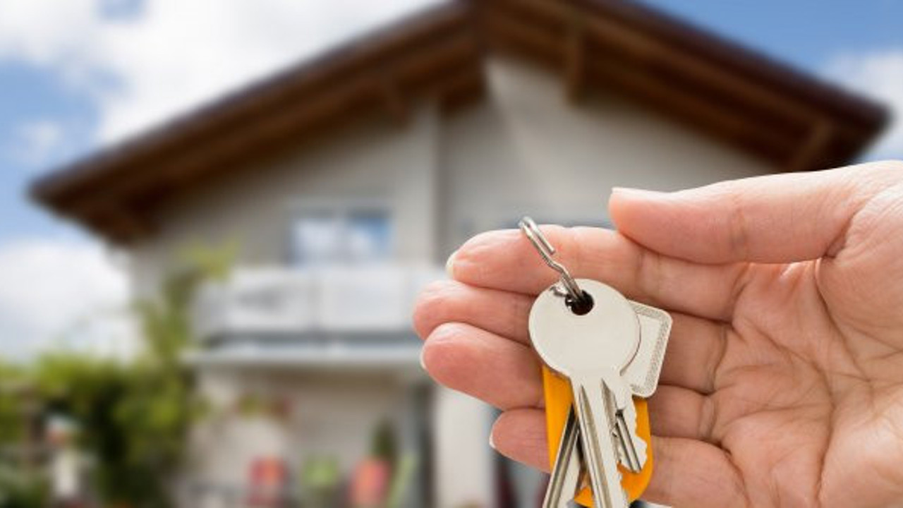 Uzman isim konut kredisi alacakları uyardı: Ev fiyatlarını düşürmek zorunda kalacaklar