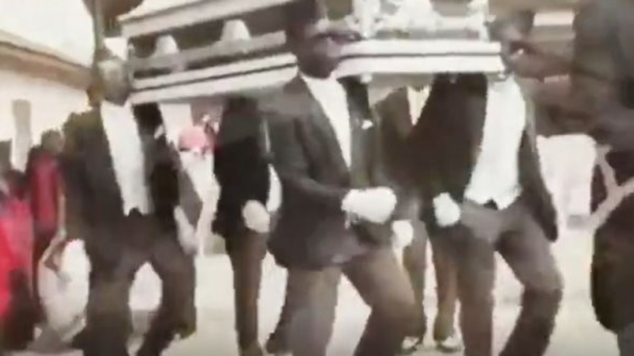 Beşiktaş'tan Fenerbahçelileri çıldırtacak paylaşım! Böyle şaka mı olur