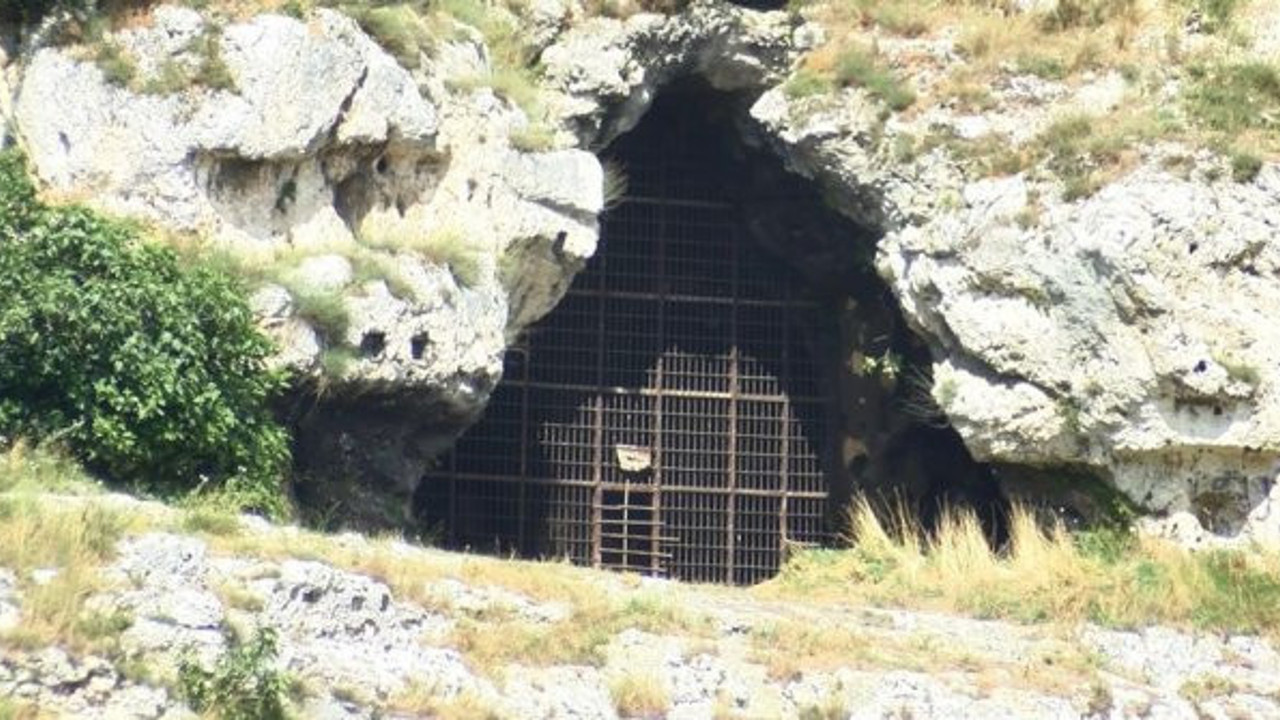 İstanbul'da ilk yerleşim alanıydı, adeta çöplüğe döndü