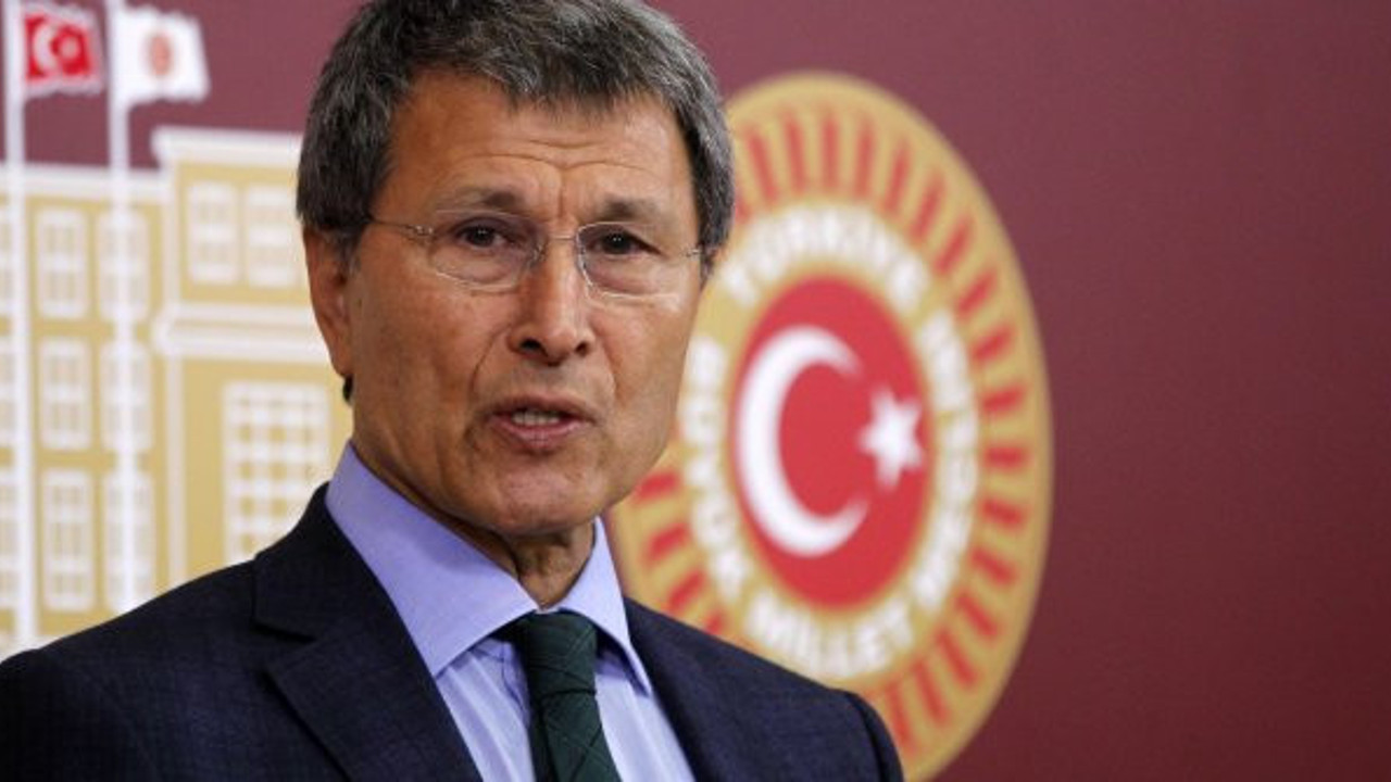 Türk Tarihinin gerçeğini bilen Yusuf Halaçoğlu, Bilal Erdoğan’a öyle bir yanıt verdi ki… Bilal Erdoğan, alfabe örneği verince