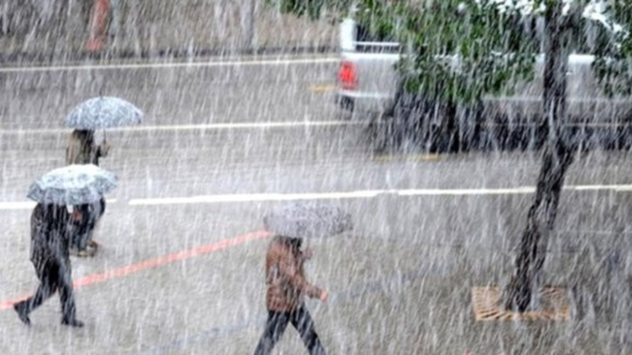 Meteoroloji sarı alarm verdi! 16 il için sel ve fırtına uyarısı