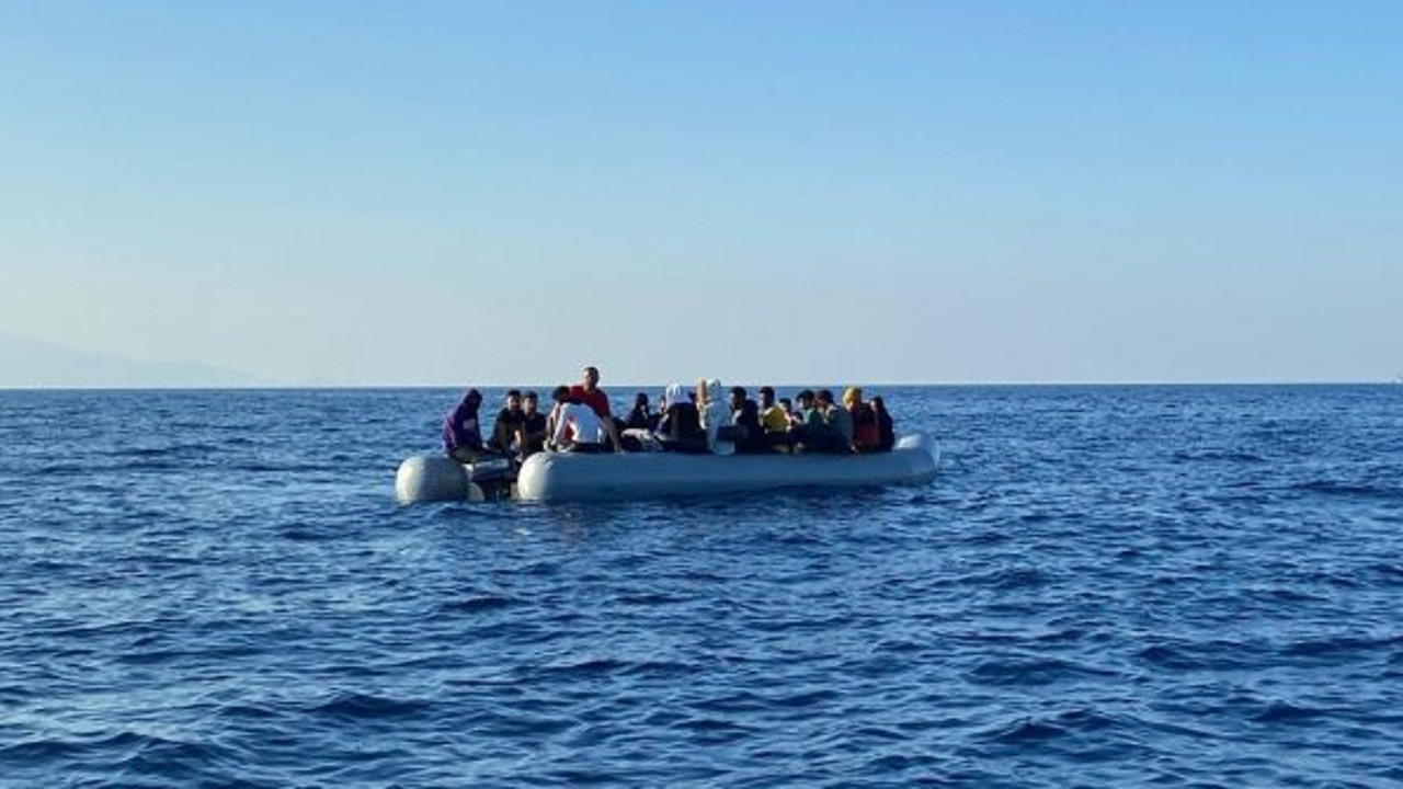 Yunanistan'ın ölüme terk ettiği göçmenler kurtarıldı