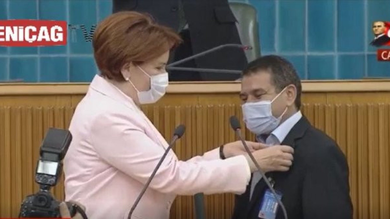 İYİ Parti Grup Toplantısı'nın ardından... Âşık Mahsuni'nin oğlu rozet taktı, Twitter "Atatürk" mesajlarıyla yıkıldı