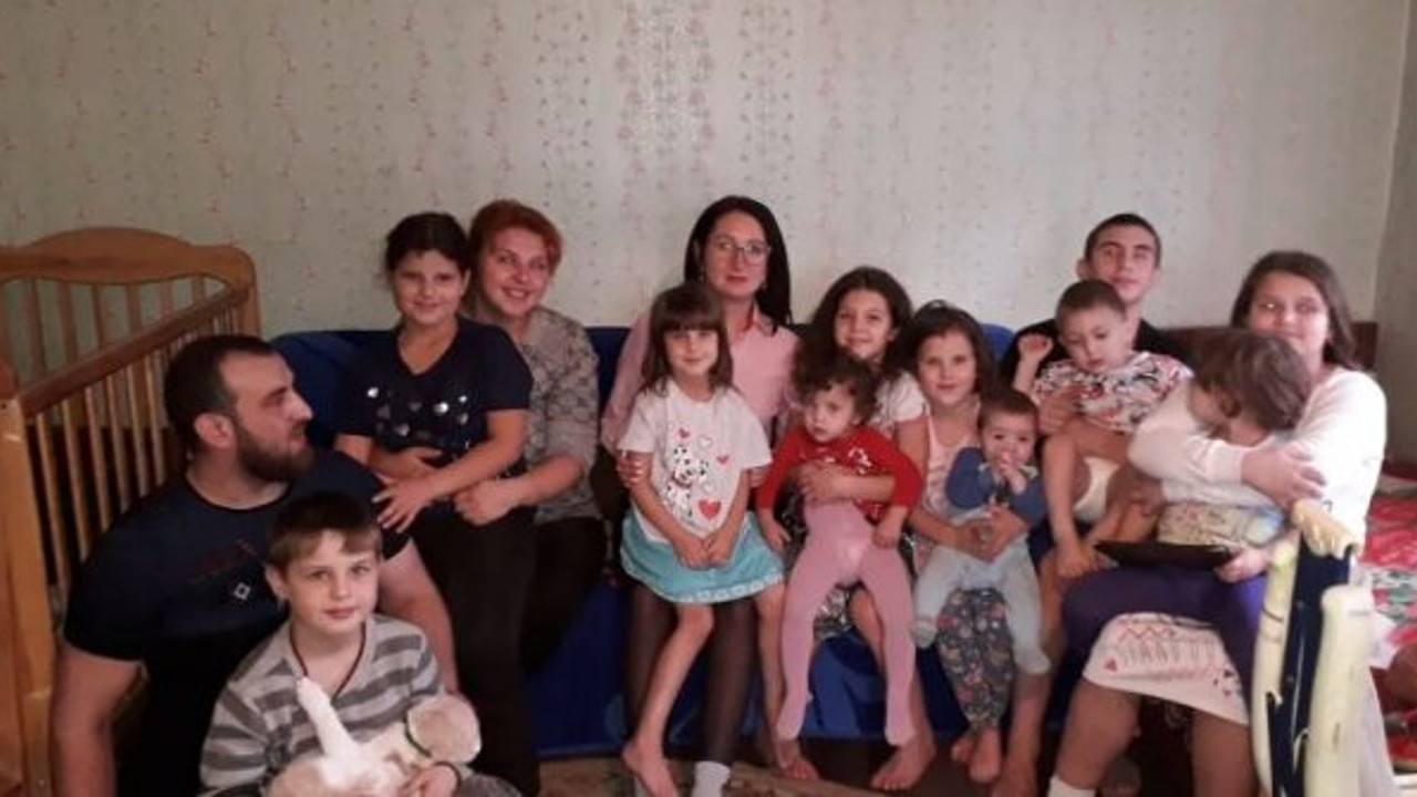 Rusya’da 32 yaşındaki kadın 12’nci kez anne oldu