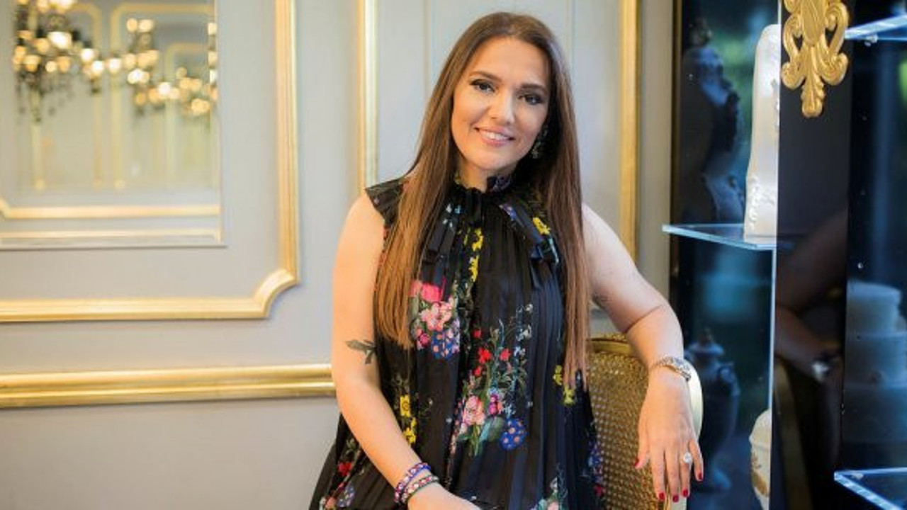 Demet Akalın, '4 Euro' için ortalığı ayağa kaldırdı