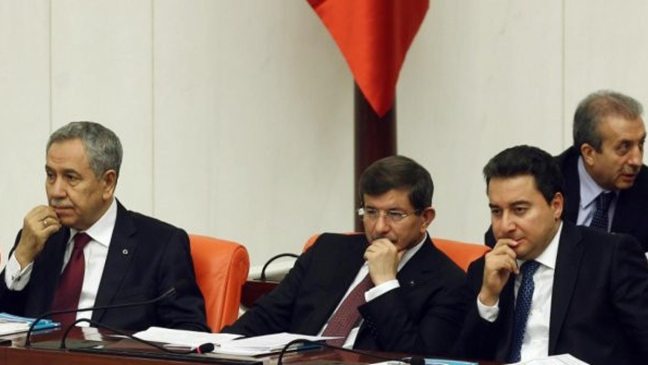 Son anketten çarpıcı sonuçlar: Davutoğlu ve Babacan'ın oy oranlarını açıkladı