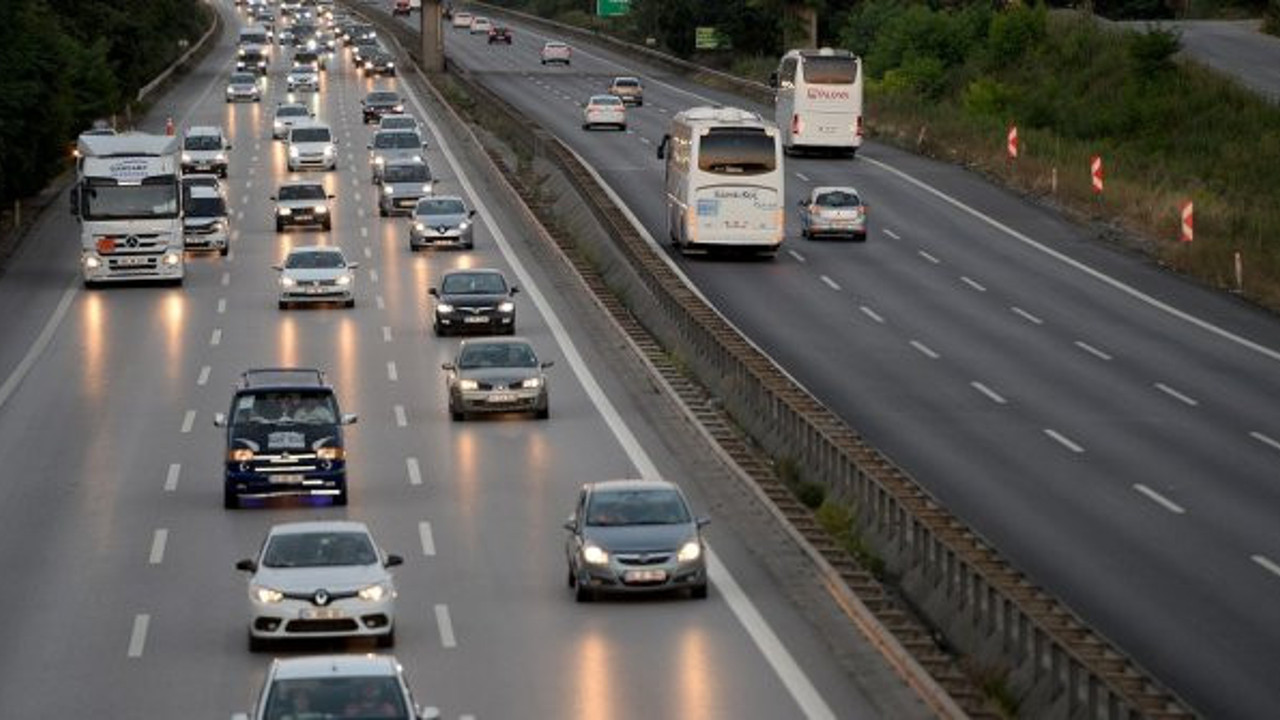 Herkes nasıl olacağını merak ediyordu: Bilim Kurulu üyesi, tatilden dönenlerin yapması gerekeni açıkladı